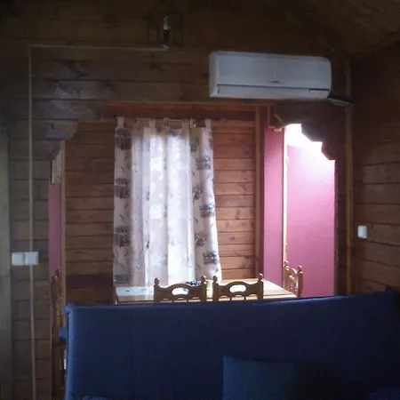 Cabanas De Madera Y Bungalows - Gilmanas 3 La Iruela Room photo