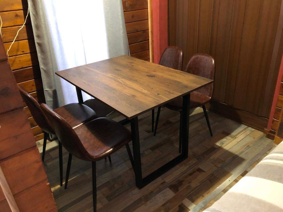 De Madera Y - Gilmanas 3 Landhaus
